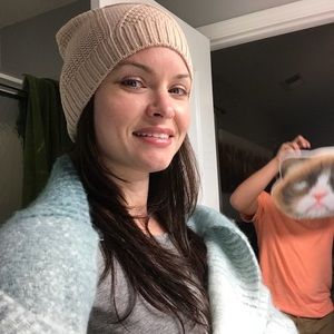 Meet your Posher, Emily